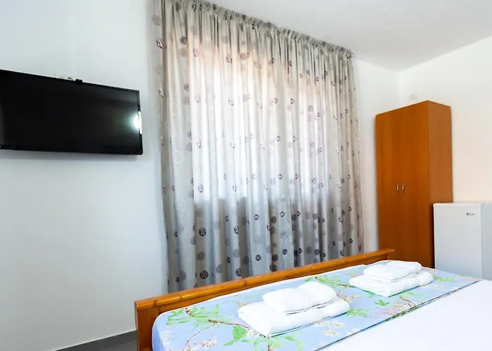 Casa Anna & Costantino בית הארחה